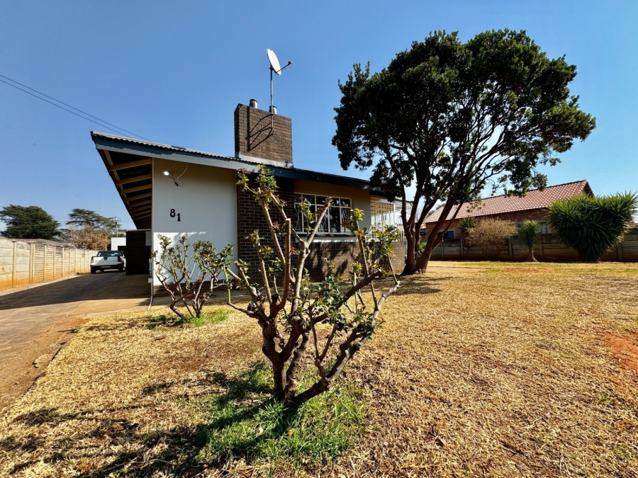 3 Bedroom Property for Sale in Potchefstroom North West